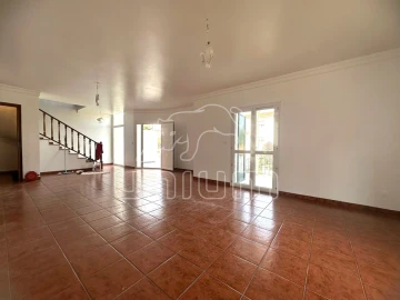 Moradia T5 para Venda em Vila Nova de Anha