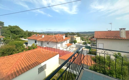 Moradia T5 para Venda em Vila Nova de Anha