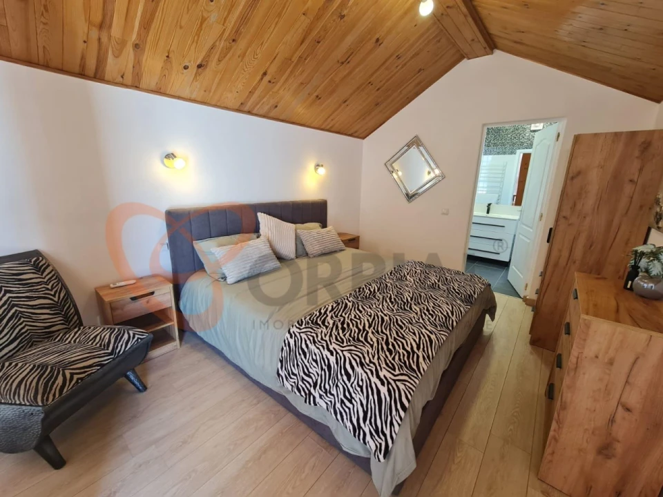 Moradia T3 para Venda em Guia Foto 11