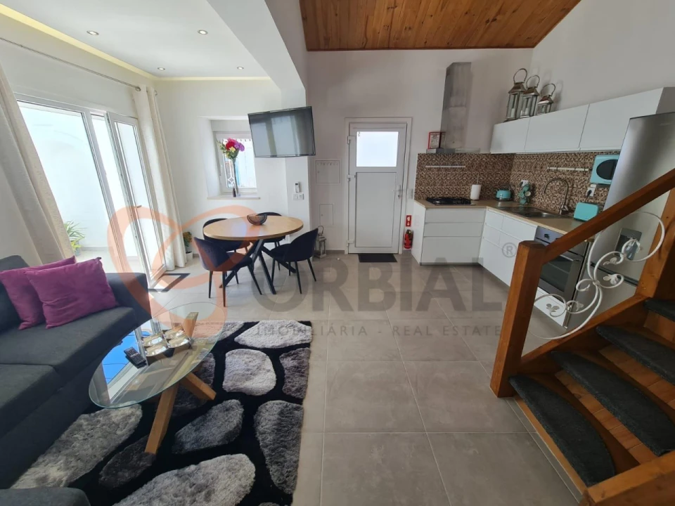 Moradia T3 para Venda em Guia Foto 17