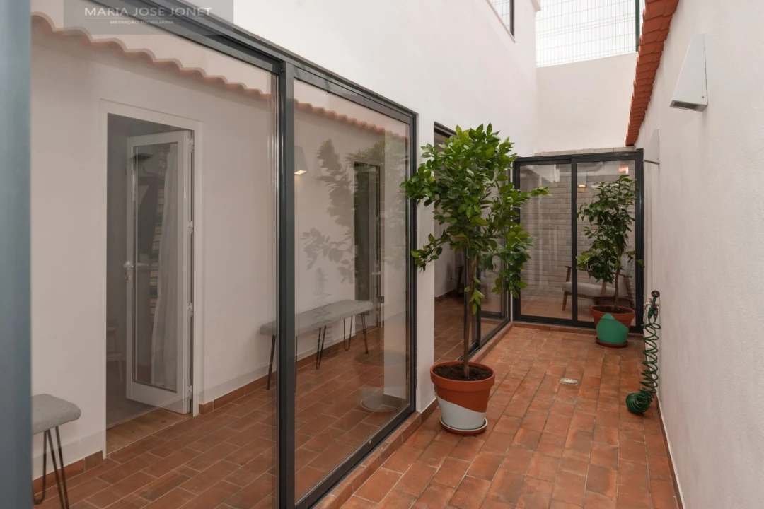 Moradia T8 para Venda em Penha de França Foto 5