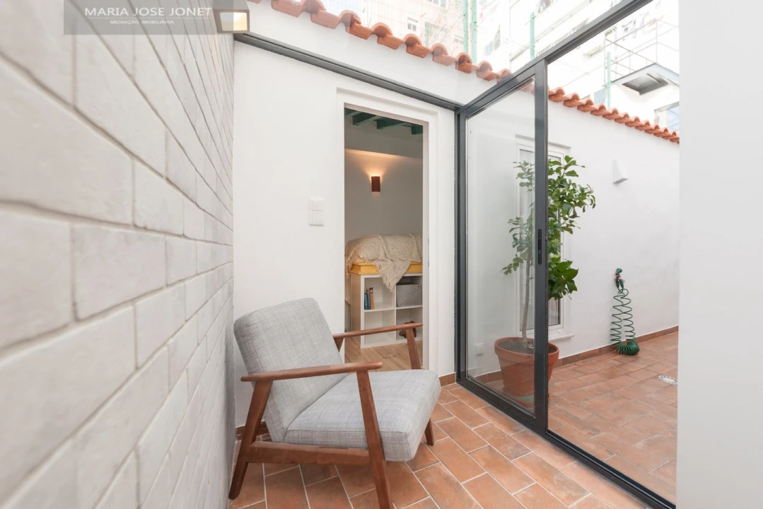 Moradia T8 para Venda em Penha de França Foto 18