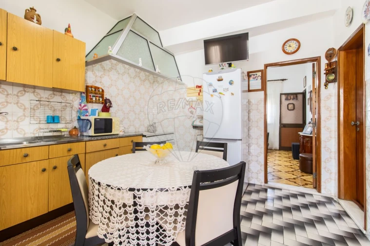 Garagem para Venda em Alverca do Ribatejo e Sobralinho Foto 6