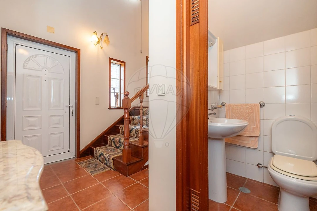 Moradia T4 para Venda em Santa Comba Dão e Couto do Mosteiro Foto 4