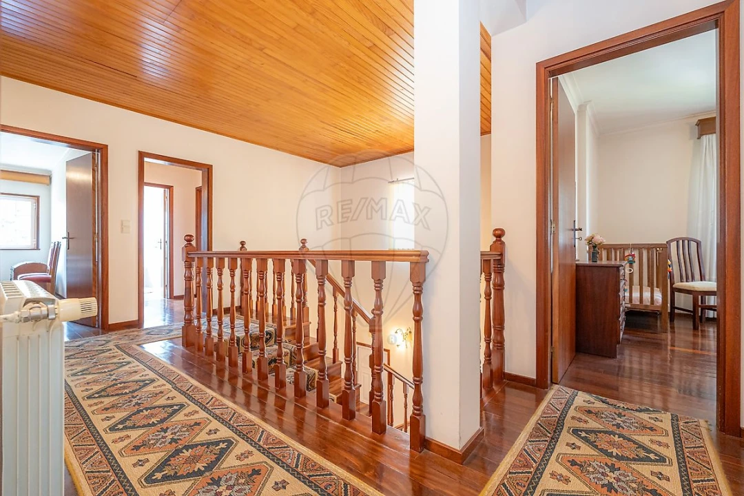 Moradia T4 para Venda em Santa Comba Dão e Couto do Mosteiro Foto 17