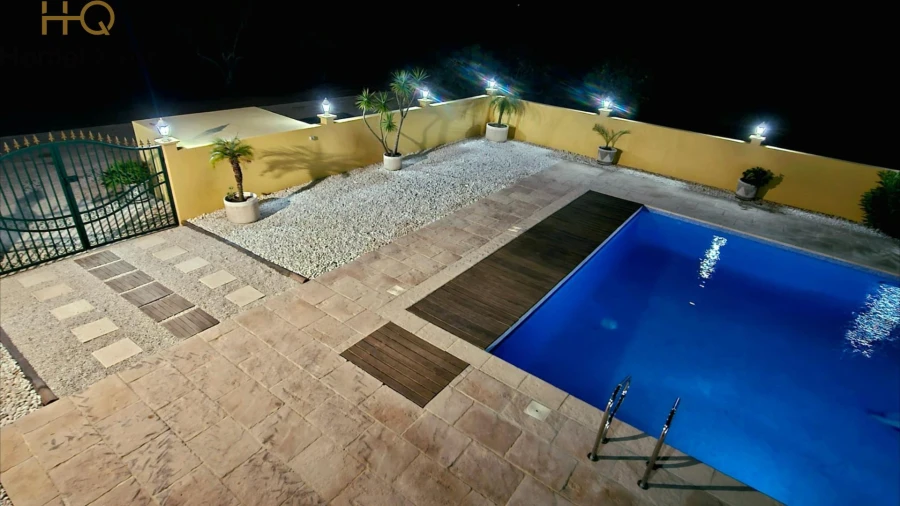 Moradia T5 para Venda em Aveiras de Cima Foto 6