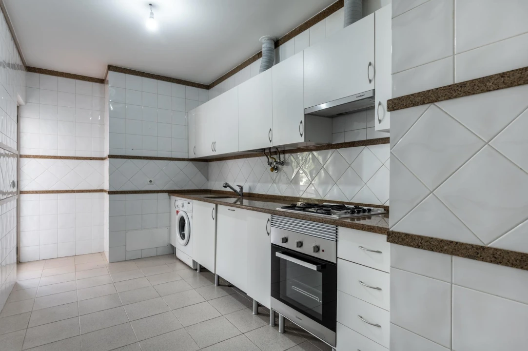 Apartamento T2 para Venda em Cascais e Estoril Foto 15