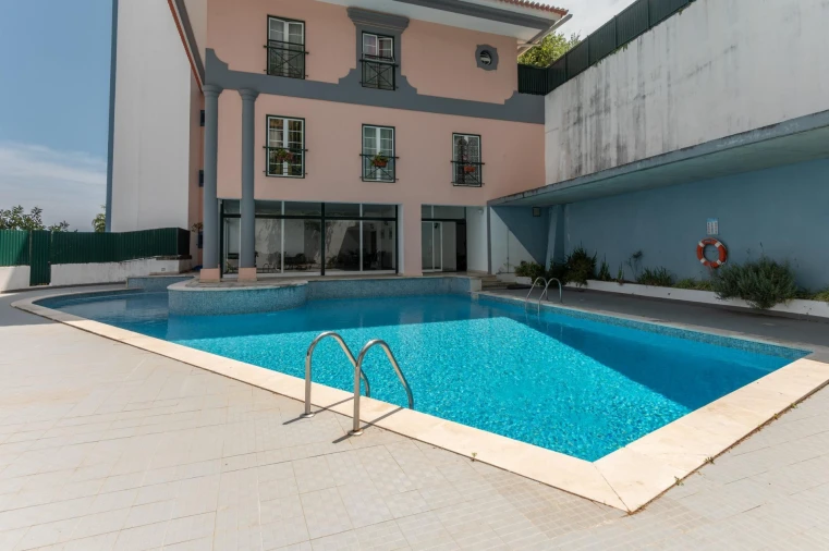 Apartamento T2 para Venda em Cascais e Estoril Foto 3