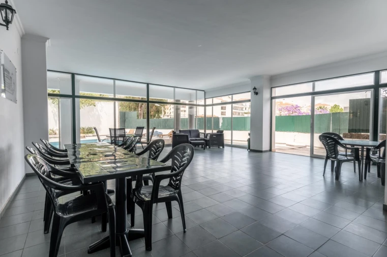 Apartamento T2 para Venda em Cascais e Estoril Foto 6