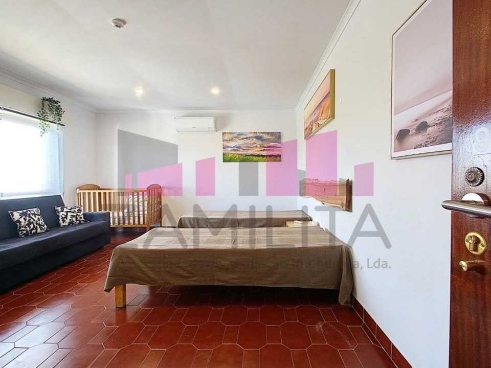 Moradia T7 para Venda em Amora Foto 37