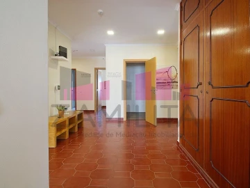 Moradia T7 para Venda em Amora