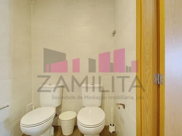 Moradia T7 para Venda em Amora