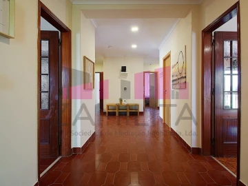 Moradia T7 para Venda em Amora