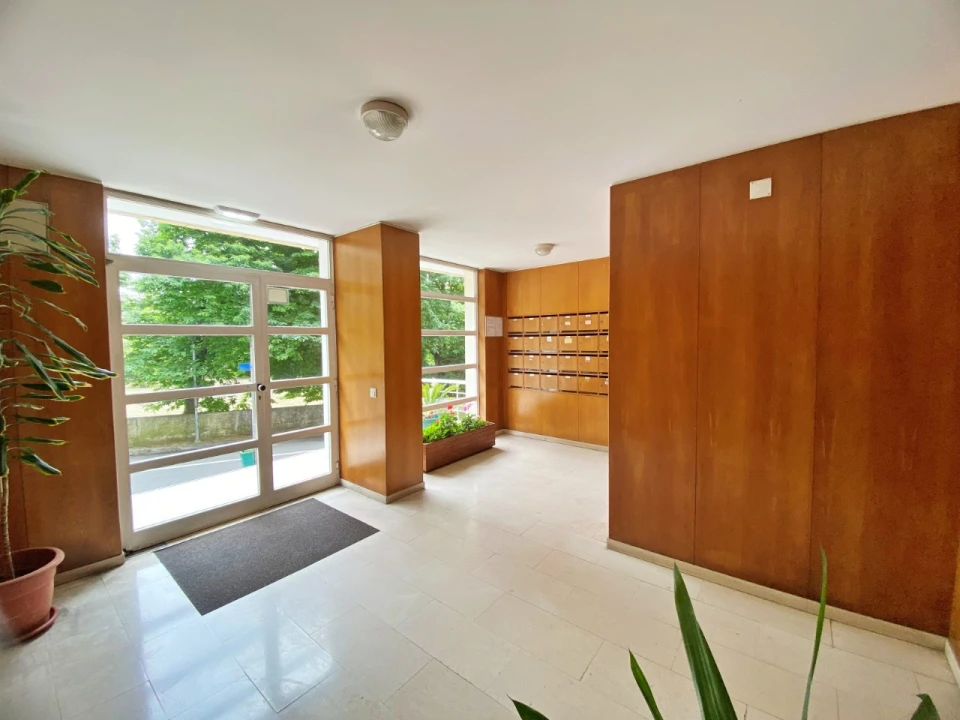 Apartamento T3 para Venda em Paranhos Foto 26