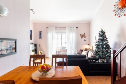 Apartamento T3 para Venda em Albufeira e Olhos de Água