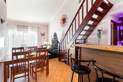 Apartamento T3 para Venda em Albufeira e Olhos de Água