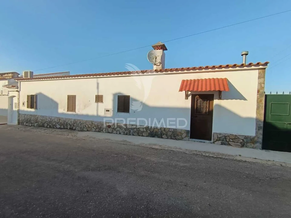 Moradia T2 para Venda em Terrugem e Vila Boim Foto 2