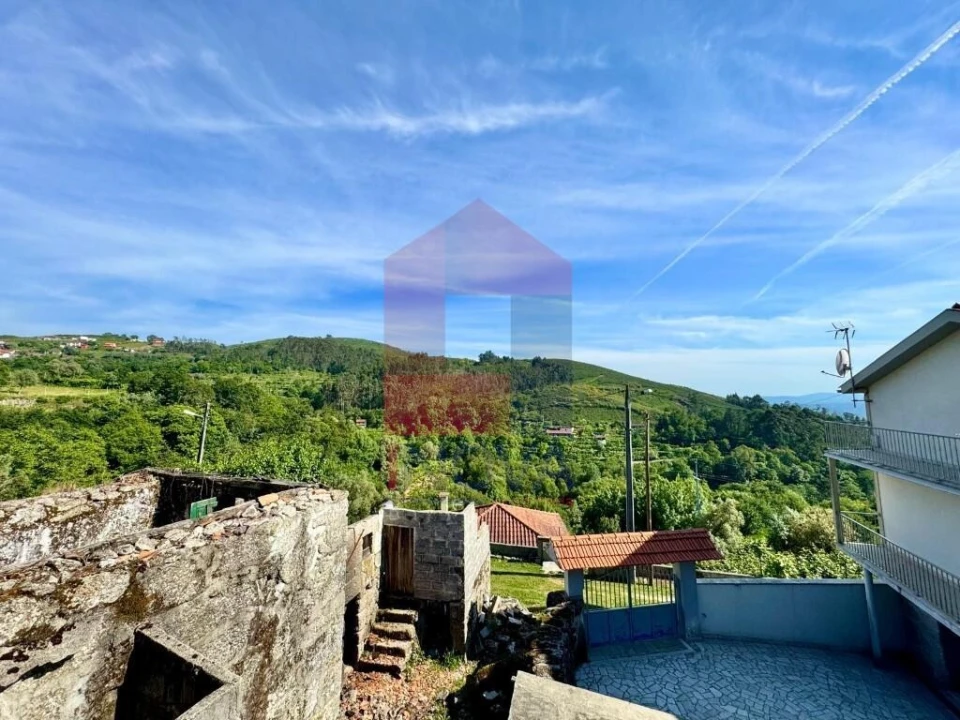 Moradia para Venda em Sande, Vilarinho, Barros e Gomide Foto 10