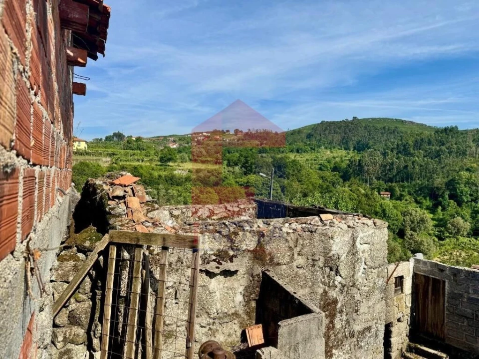 Moradia para Venda em Sande, Vilarinho, Barros e Gomide Foto 5