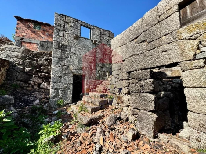 Moradia para Venda em Sande, Vilarinho, Barros e Gomide Foto 61