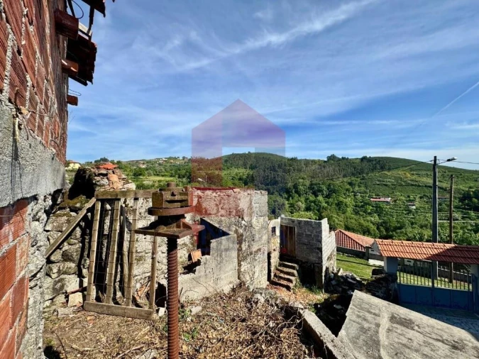 Moradia para Venda em Sande, Vilarinho, Barros e Gomide Foto 14