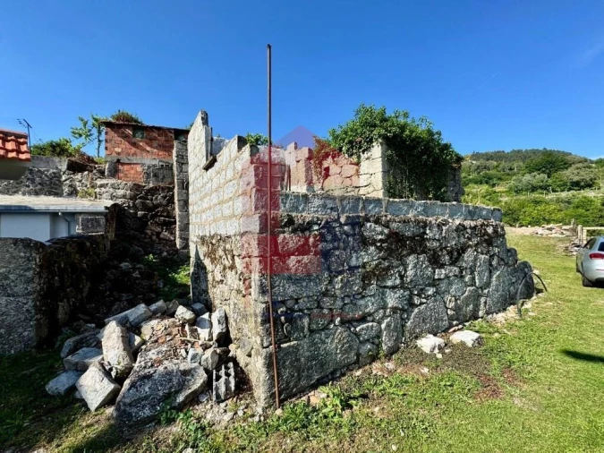 Moradia para Venda em Sande, Vilarinho, Barros e Gomide Foto 58