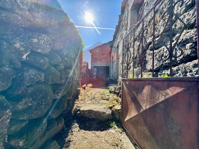 Moradia para Venda em Sande, Vilarinho, Barros e Gomide Foto 36