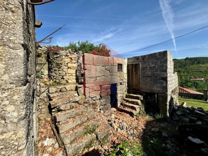 Moradia para Venda em Sande, Vilarinho, Barros e Gomide Foto 65