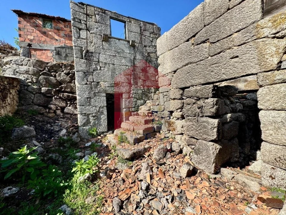 Moradia para Venda em Sande, Vilarinho, Barros e Gomide Foto 63