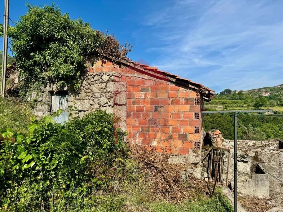 Moradia para Venda em Sande, Vilarinho, Barros e Gomide Foto 2