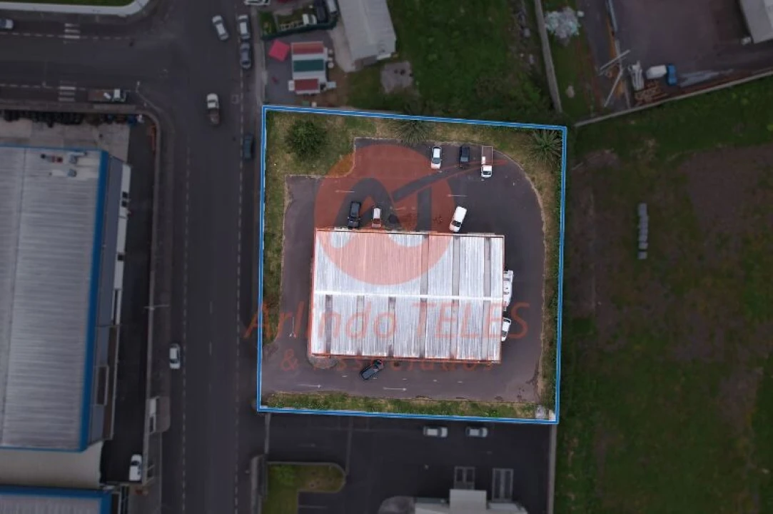 Armazém para Venda em Porto Judeu Foto 2