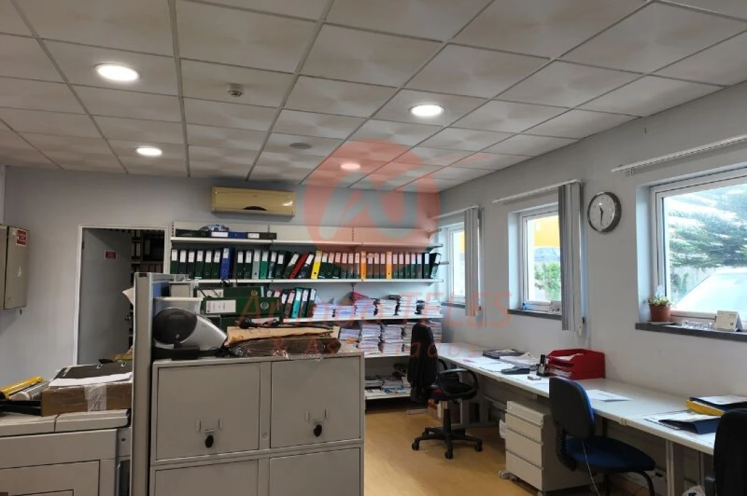 Armazém para Venda em Porto Judeu Foto 13