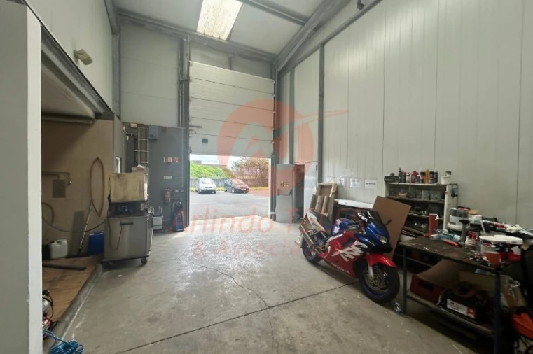 Armazém para Venda em Porto Judeu Foto 33