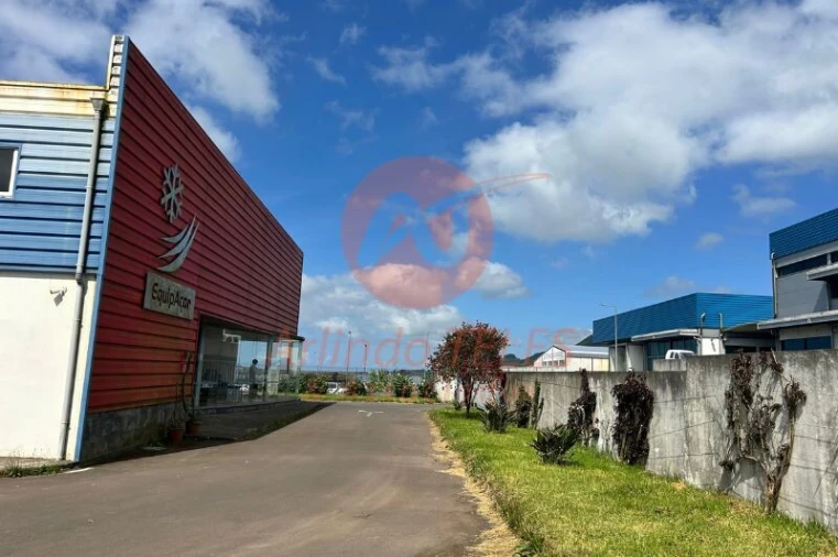 Armazém para Venda em Porto Judeu Foto 6