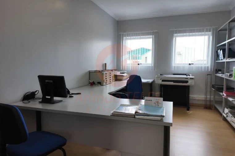 Armazém para Venda em Porto Judeu Foto 21