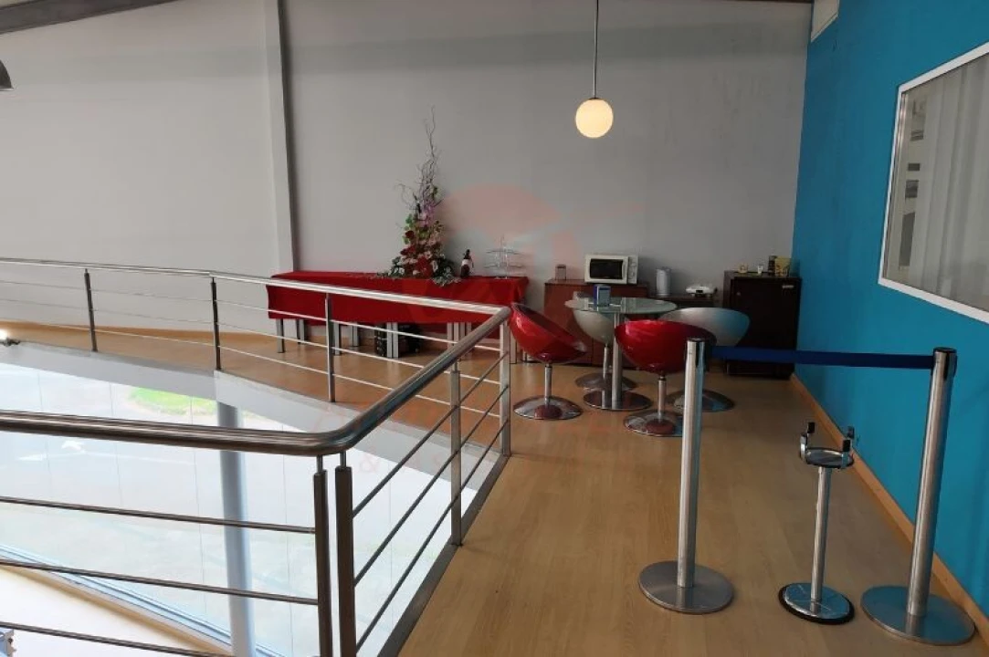 Armazém para Venda em Porto Judeu Foto 13