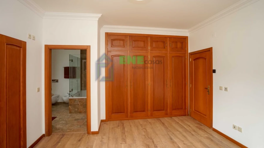 Quinta T4 para Venda em Mafra Foto 18