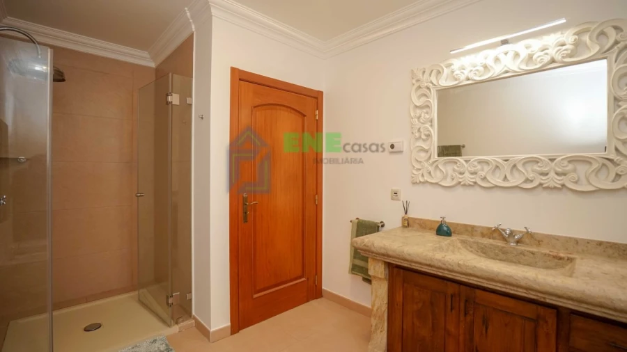 Quinta T4 para Venda em Mafra Foto 25