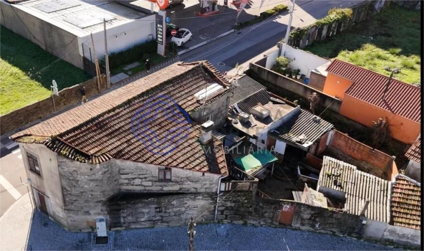 Moradia T4 para Venda em Pedrouços Foto 6