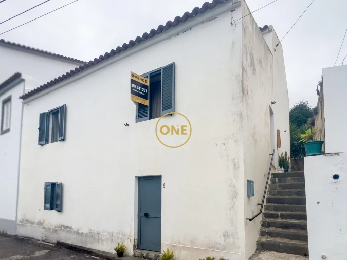 Moradia T4 para Venda em Santo Antonio Foto 15