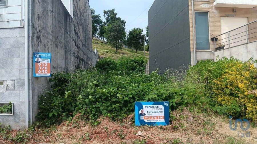 Terreno para Venda em Selho (São Jorge) Foto 9