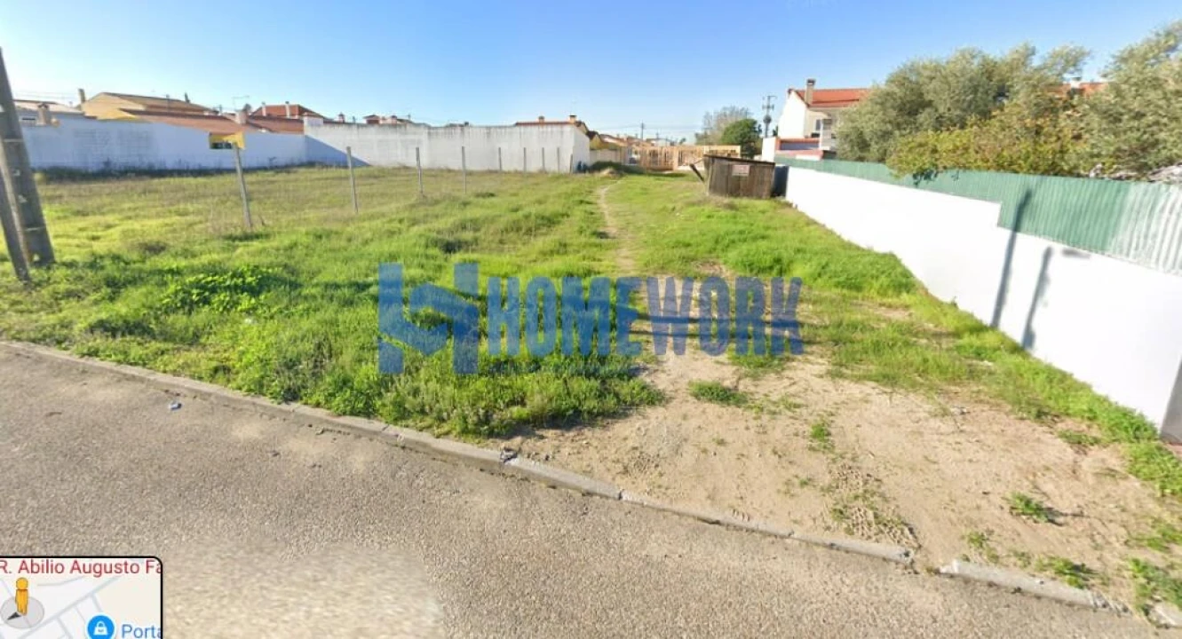 Terreno para Venda em Benfica do Ribatejo Foto 1