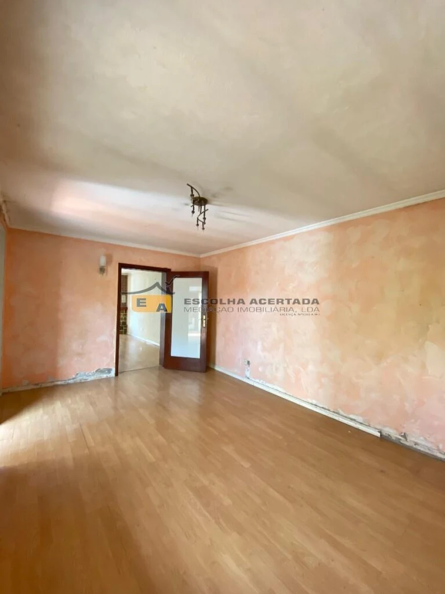 Moradia T3 para Venda em Ermesinde Foto 12