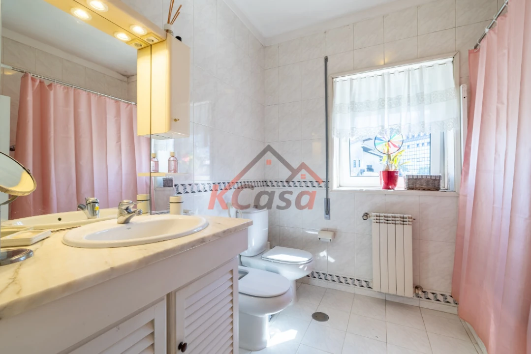 Moradia T4 para Venda em Gondomar (São Cosme), Valbom e Jovim Foto 28