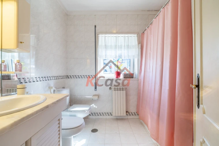 Moradia T4 para Venda em Gondomar (São Cosme), Valbom e Jovim Foto 27