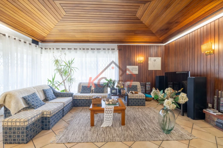 Moradia T4 para Venda em Gondomar (São Cosme), Valbom e Jovim Foto 9