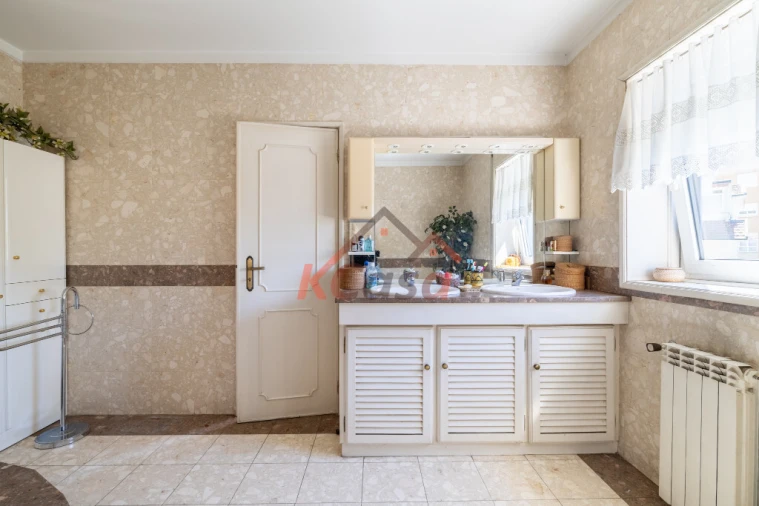 Moradia T4 para Venda em Gondomar (São Cosme), Valbom e Jovim Foto 31