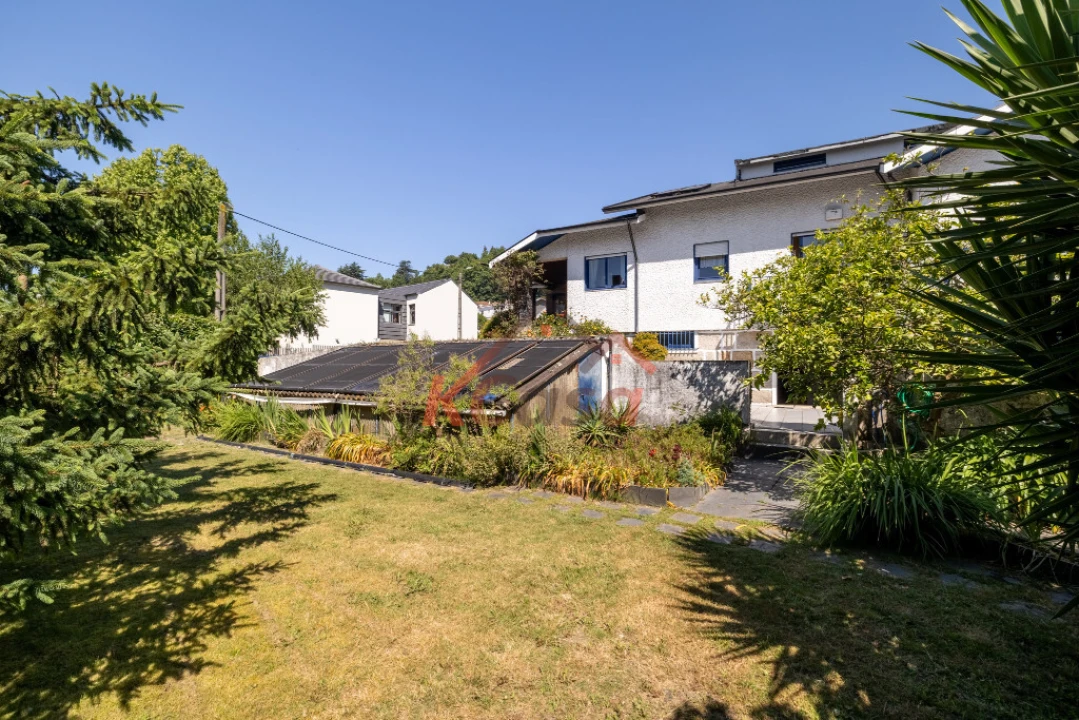 Moradia T4 para Venda em Gondomar (São Cosme), Valbom e Jovim Foto 47