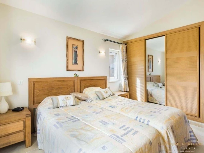 Apartamento T2 para Venda em Estômbar e Parchal Foto 6