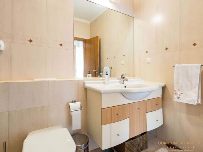 Apartamento T2 para Venda em Estômbar e Parchal Foto 7